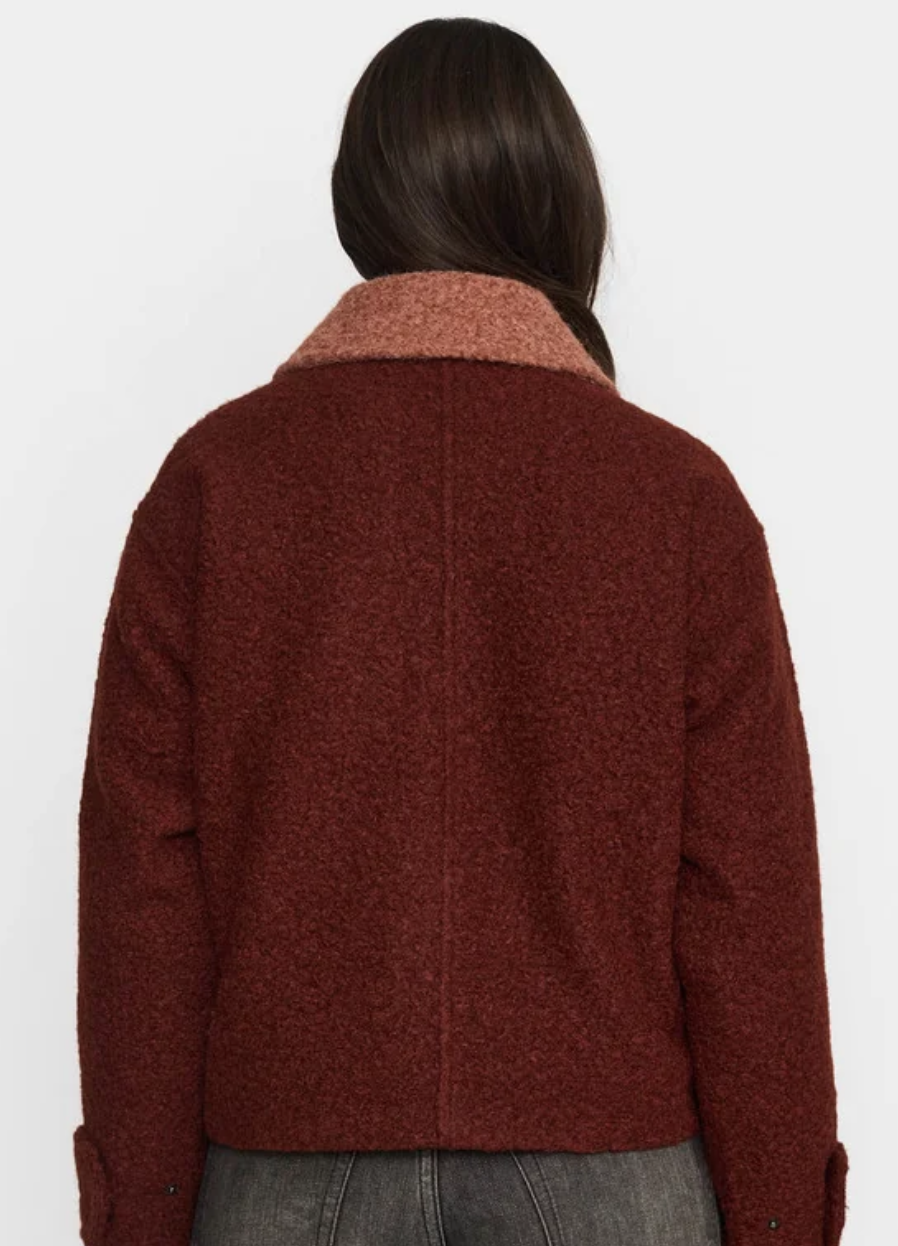 SELFHOOD SHORT JACKET - BURGUNDY
