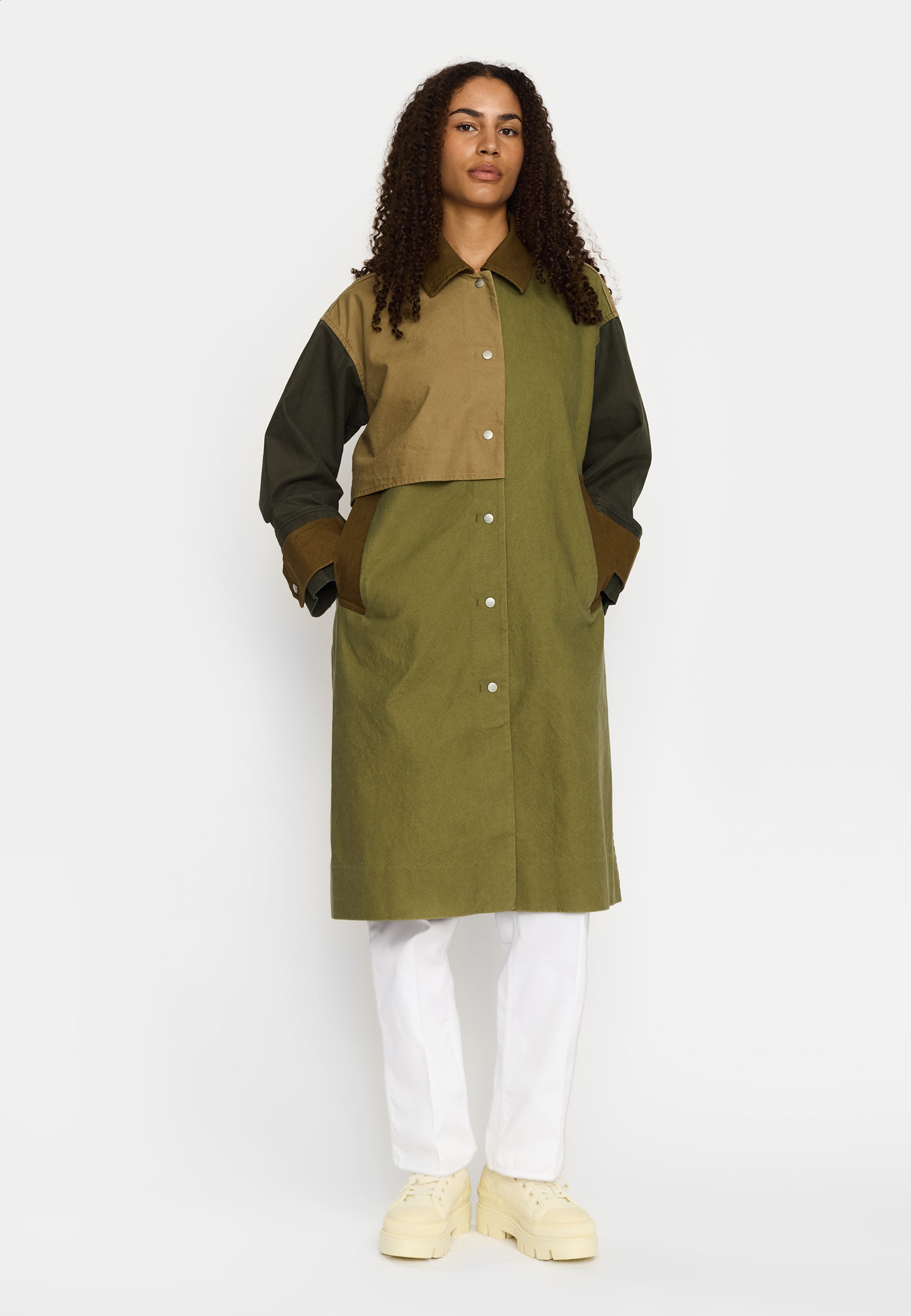 SELFHOOD BLOCK TRENCHCOAT