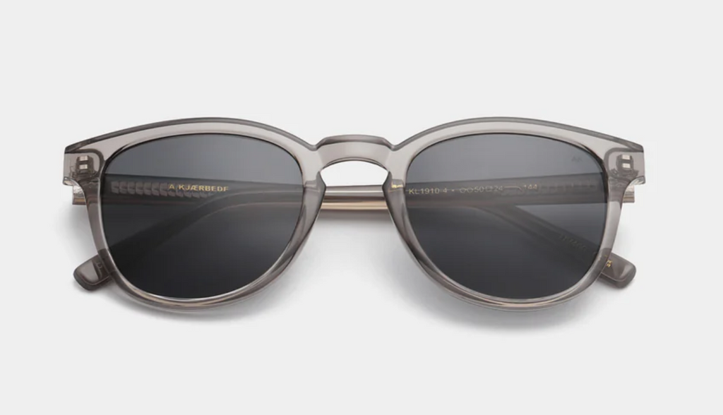 BATE - GREY TRANSPARENT