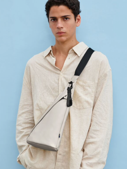 GASTON LUGA SPLASH SLING BAG - BLACK