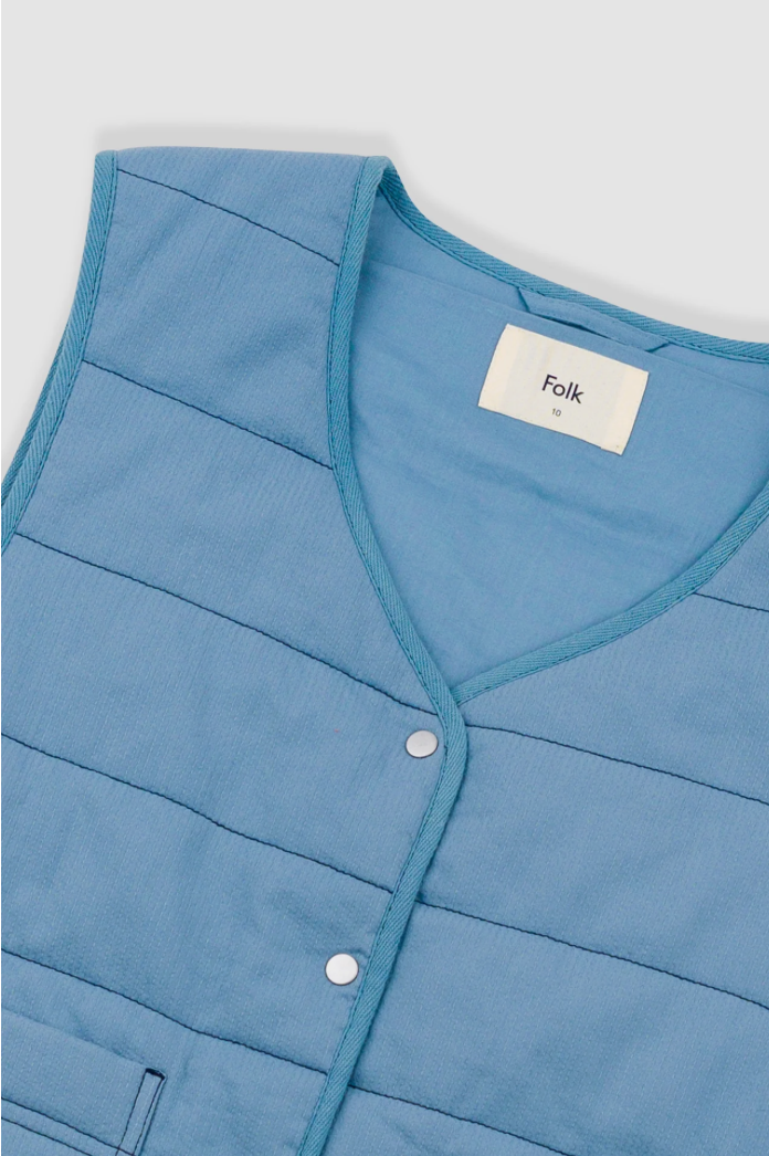 FOLK WOMENS GILET - LIGHT INDIGO TOPSTITCH