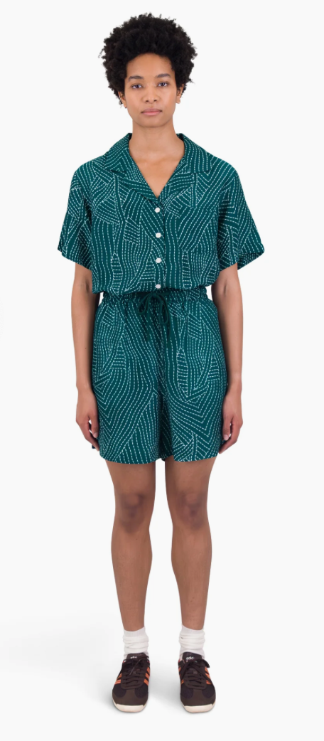 FOLK WOMENS WIDE SIGNAL SHORTS - VINTAGE GREEN STITCH PRINT